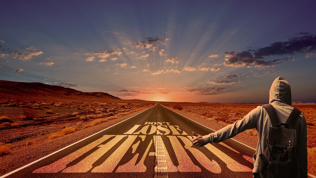 path, road, hitchhike, hitchhiker, straight, goal, sunset, task, keep going, heart, resistance, perseverance, nature, keep up, determined, patient, persistent, consistently, persistently, determination, strength, patience, tenacity, consequence, constancy, stamina, persistence, energetic, tirelessness, steadfastness, energy, will